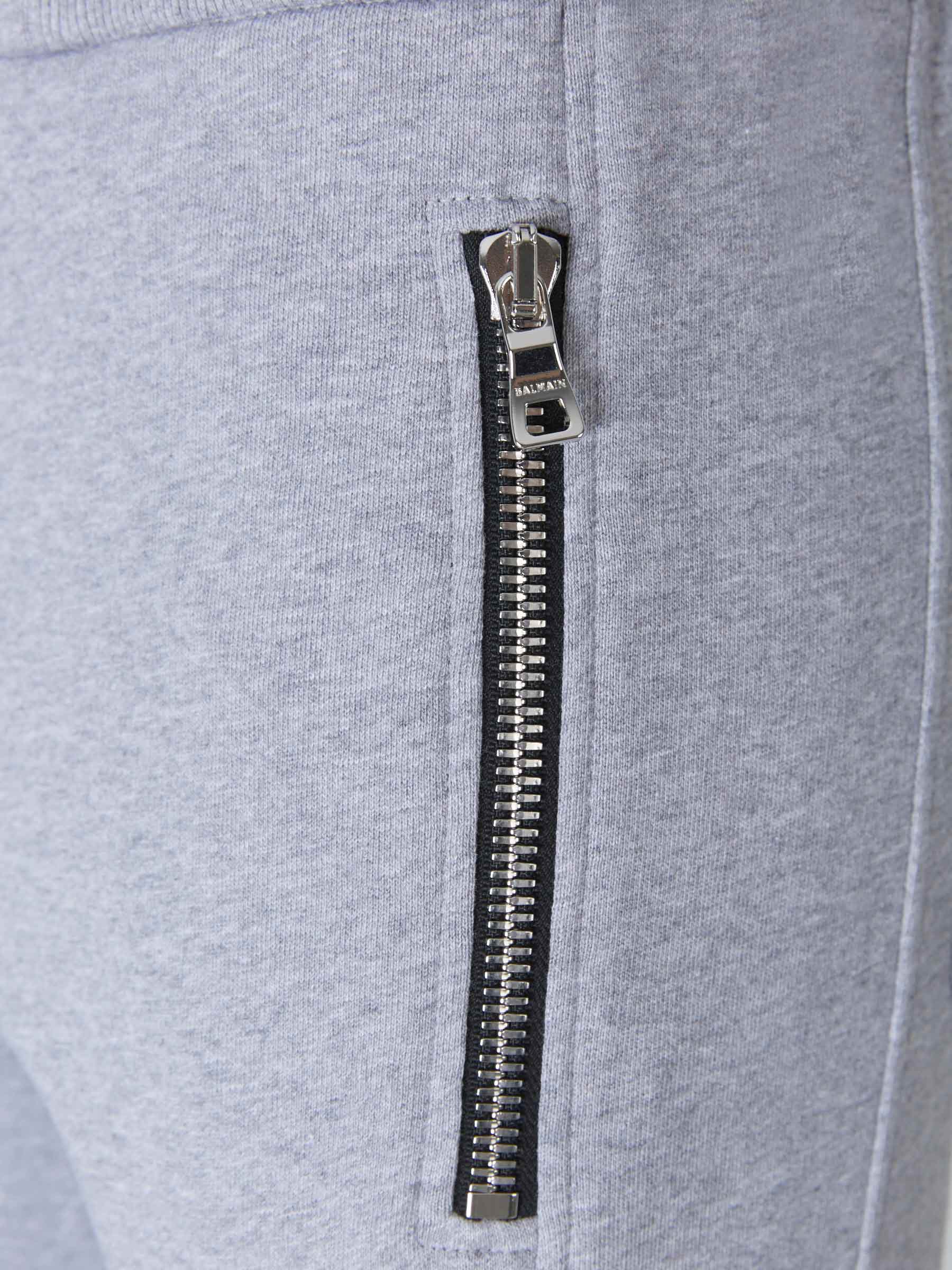 Joggers Logo Relieve - Imagen 5