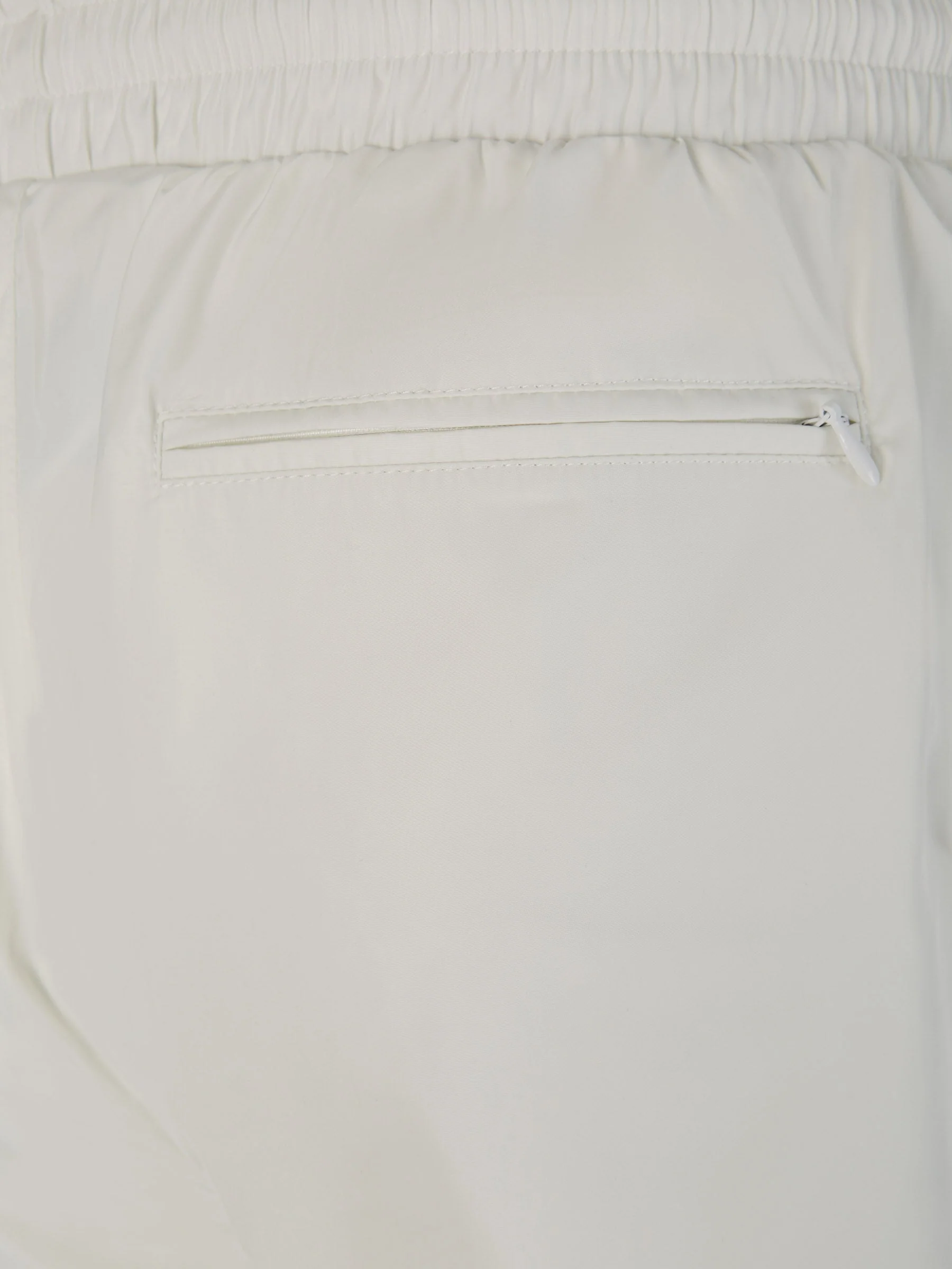 Joggers Nervaduras Logo - Imagen 5