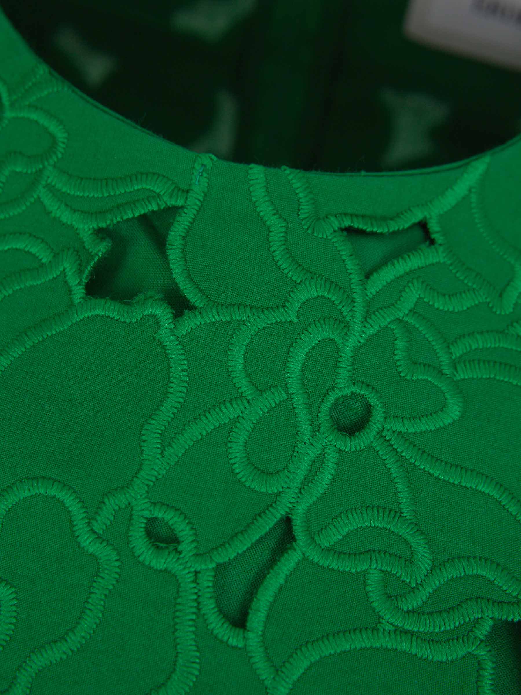 Vestido Mini Cutwork - Imagen 3